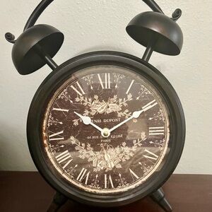 Antique style French themed desk clock decor